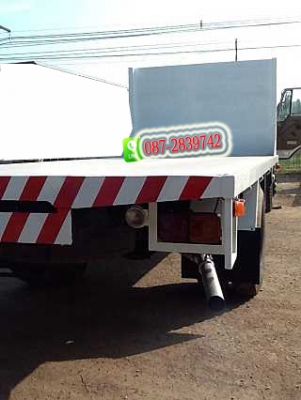 ขาย  รถบรรทุก 6 ล้อ ขนาดใหญ่ กระบะพื้นเรียบ HINO