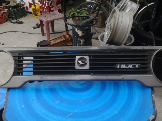 JOE CLASSIC..ขายกระจังหน้าไดฮัทสุs60..มือ2 ถอดออกจากรถสภาพดี..1300..พร้อมส่ง JOE CLASSIC..ขายกระจังหน้าไดฮัทสุs60..มือ2 ถอดออกจากรถสภาพดี..1300..พร้อมส่ง