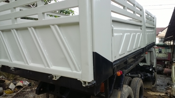 HINO FM3H NLA 195แรง รถห้างแท้เดิมๆ เก็บสีใหม่ เก็บงานใหม่..ให้สภาพดีพร้อมใช้