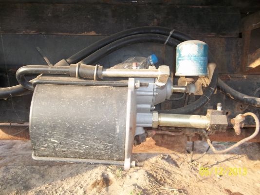 ขาย HINO KM 117 แรง พ.พาวเวอร์ ไดชาร์จของใหม่ หม้อลมเบรคใหม่ เอกสารครบ กระบะดั๊มสวย