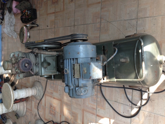 ปั๊มลม FUJI 2 แรง 233 ลิตร มอเตอร์มิตซูบิชิ