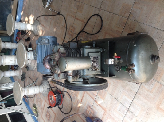 ปั๊มลม FUJI 2 แรง 233 ลิตร มอเตอร์มิตซูบิชิ