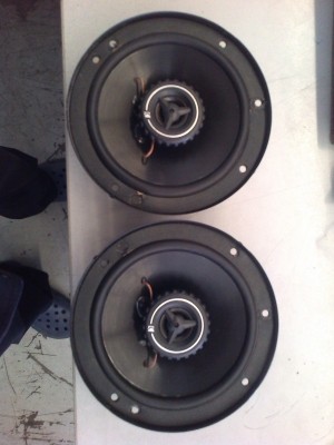 ขายลำโพงกลางแหลม KIKER 6"