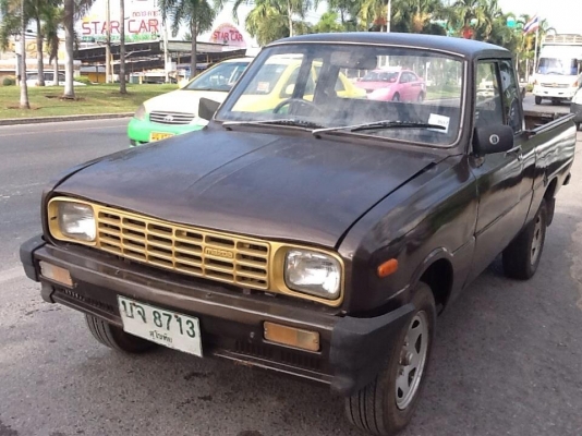 MAZDA FAMILIA สวยๆ งามๆ เครื่องนิ่มๆ