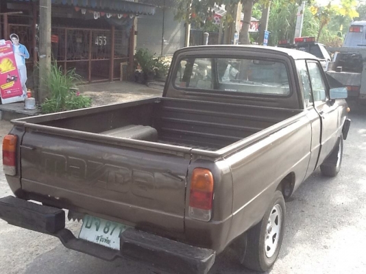 MAZDA FAMILIA สวยๆ งามๆ เครื่องนิ่มๆ