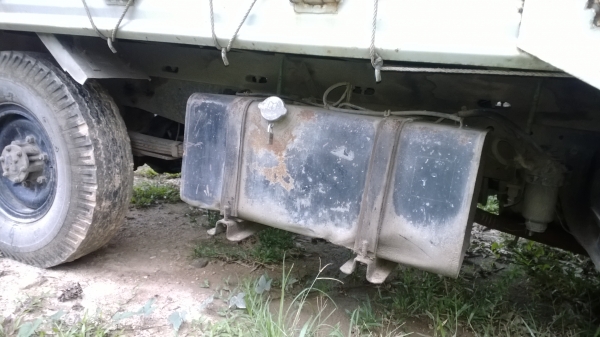 (2คัน) 6ล้อไม่ดั้ม NPR115แรงและ4ล้อNKR88แรง รถห้างแท้..เกียร์สั้้น.