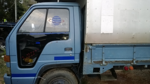 (2คัน) 6ล้อไม่ดั้ม NPR115แรงและ4ล้อNKR88แรง รถห้างแท้..เกียร์สั้้น.