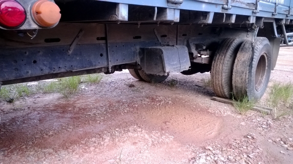 (2คัน) 6ล้อไม่ดั้ม NPR115แรงและ4ล้อNKR88แรง รถห้างแท้..เกียร์สั้้น.