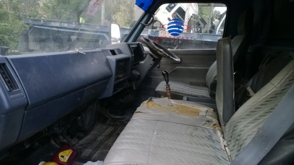 (2คัน) 6ล้อไม่ดั้ม NPR115แรงและ4ล้อNKR88แรง รถห้างแท้..เกียร์สั้้น.