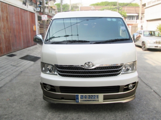 มือเดียว รถผู้บริหาร ไม่มีชน ใช้น้อย ติดแก๊ส LPG หัวฉีด สวยพร้อมขับ