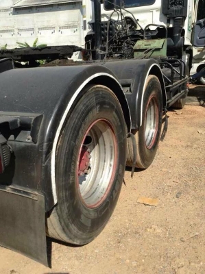 รถฮีโน่ 10 ล้อ หัวลาก 320 แรงม้า  ( ขายแม่ , ลูก )  สนใจติดต่อ 081 - 6079515