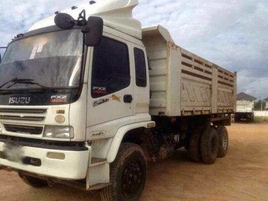 รถอีซูซุ 10 ล้อดั้ม 320 แรงม้า. ( ขายแม่ , ลูก. )  สนใจติดต่อ 081 - 6079515