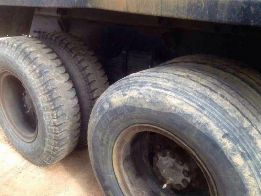 รถอีซูซุ 10 ล้อดั้ม 320 แรงม้า. ( ขายแม่ , ลูก. ) สนใจติดต่อ 081 - 6079515 รถอีซูซุ 10 ล้อดั้ม 320 แรงม้า. ( ขายแม่ , ลูก. ) สนใจติดต่อ 081 - 6079515