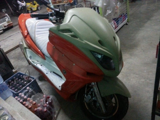 ขายบิ๊กสกู๊ดเตอร์250ซีซี