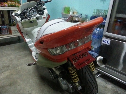 ขายบิ๊กสกู๊ดเตอร์250ซีซี