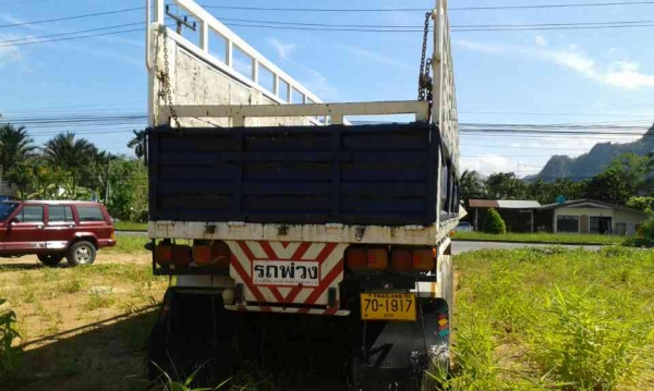 หางคอก3คานไม่ดั้ม ของPANUS หางสวยดี ปี*39 แท้ๆ ยางดอกน้อย ก็พอใช้ได้...