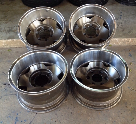 ขายล้อขอบ 15x8.5 ET-27 6/139.7 ลายดอกไม้ ออฟลึกมาก สวยครับ