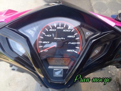 ขายHonda click สีชมพูดำ รถ9เดือน ขายHonda click สีชมพูดำ รถ9เดือน