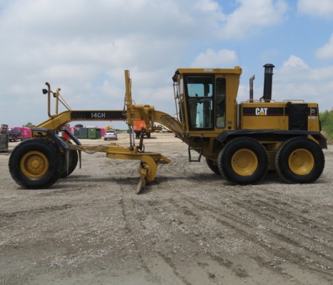 ขายรถเกรด CATTERPILLAR รุ่น 140H S/no. : 2ZK02148 13362hrs 1996yr