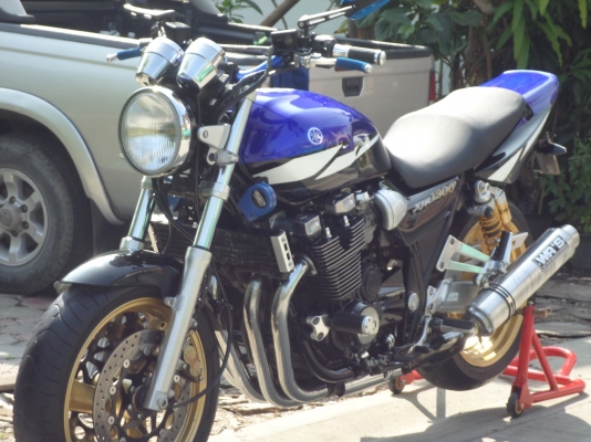 วุฒินนบุรี// ขาย XJR 1200 Y98 เสเป็กเมการถสภาพสวยๆคับเครื่องดีโครตของแต่งแน่นๆ