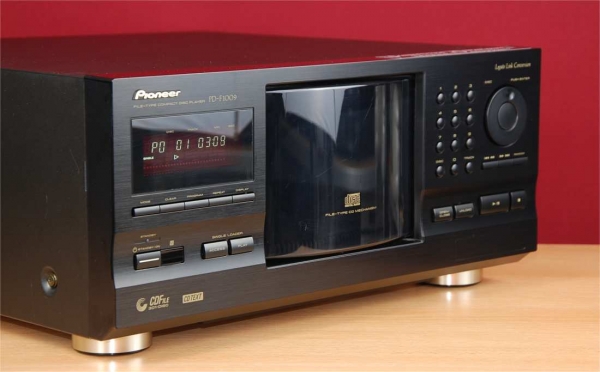 ขายเครื่องเล่นcd pioneer ใส่แผ้นได้301แผ่น