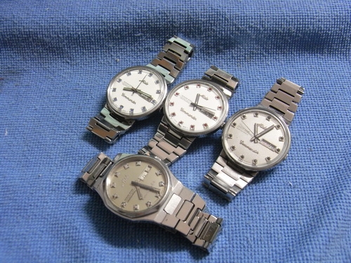 26ธ.ค.((น้าเล็ก)) นำเสนอนาฬิกาข้อมือ หลายเรือน