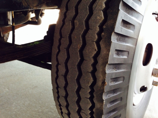 ขาย6ล้อ ฮีโน้FC4J สภาพเดิมบางสวยครับ ขาย6ล้อ ฮีโน้FC4J สภาพเดิมบางสวยครับ