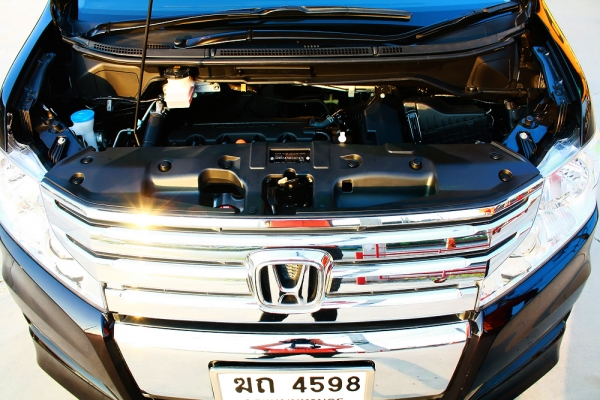 HONDA - STEPWGN - Spada 2.0 ปี 2012 HONDA - STEPWGN - Spada 2.0 ปี 2012