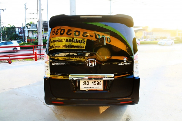 HONDA - STEPWGN - Spada 2.0 ปี 2012 HONDA - STEPWGN - Spada 2.0 ปี 2012