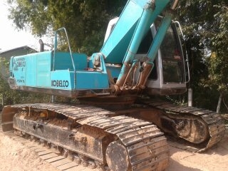 KOBELCO SK200 mak3 บูมอามสวยครับ เอวสวิงแน่นดีครับ ต่อรองใด้ครับ
