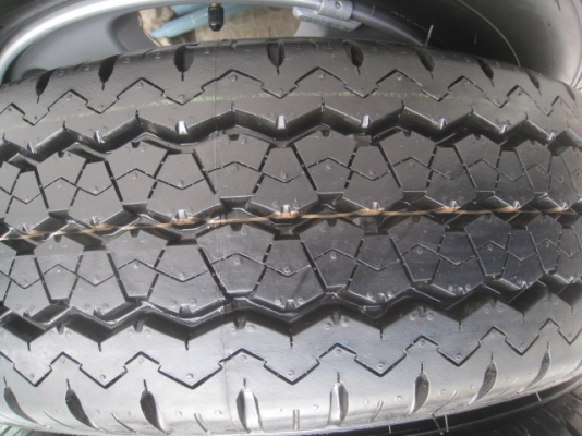 ขายล้อแม็ก Mitsu Triton ป้ายแดง 15"x6" et46 5รู114.3 +ยางยางผลิตสัปดาห์ที่ 30 ปี13  สนใจติดต่อเล็กคลองสามครับ (081-3747940)