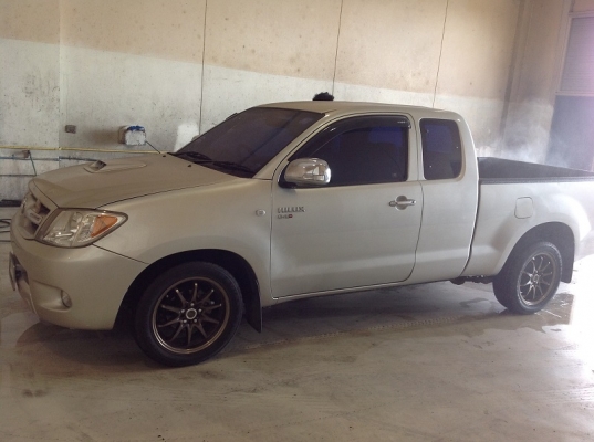 ขายดาน์วรถ Toyota Vigo 2.5 cab ปี 2007