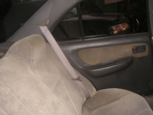 ขายนิสสัน EX Saloon เดรื่องหัวฉีด ปี39 แอร์เย็น พวงมาลัยเพาเวอร์ กระจกไฟฟ้า เซ็นทันล็อค ขายนิสสัน EX Saloon เดรื่องหัวฉีด ปี39 แอร์เย็น พวงมาลัยเพาเวอร์ กระจกไฟฟ้า เซ็นทันล็อค