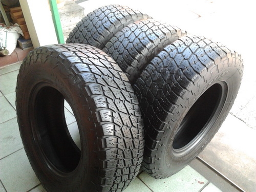 Yokohama AT-S ขนาด 245/70/16 ปี10