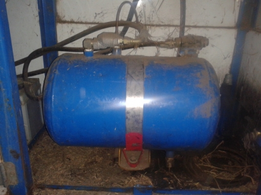 ขายรถเกี่ยวข้าวศักดิ์พัฒนา ขายรถเกี่ยวข้าวศักดิ์พัฒนา