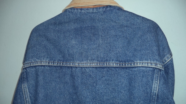 เสื้อยีนส์ TIMBERLAND MADE IN USA  SIZE L เสื้อยีนส์ TIMBERLAND MADE IN USA  SIZE L