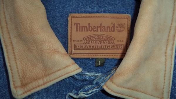 เสื้อยีนส์ TIMBERLAND MADE IN USA  SIZE L เสื้อยีนส์ TIMBERLAND MADE IN USA  SIZE L