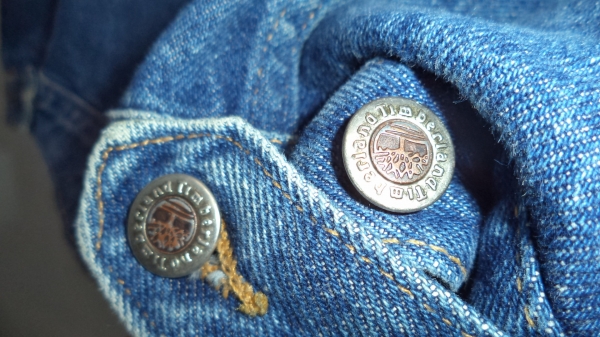 เสื้อยีนส์ TIMBERLAND MADE IN USA  SIZE L เสื้อยีนส์ TIMBERLAND MADE IN USA  SIZE L