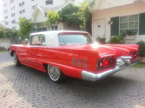 ขาย Ford Thunderbird ปี 1960 สีแดง ขาย Ford Thunderbird ปี 1960 สีแดง