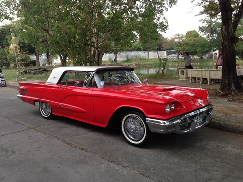 ขาย Ford Thunderbird ปี 1960 สีแดง