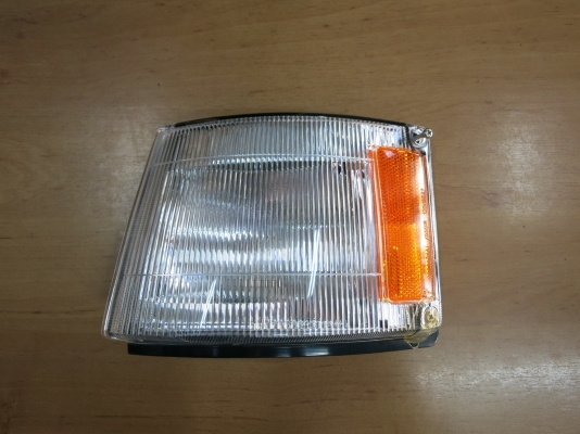 ไฟเลี้ยวมุม ฮีโน่สิงห์ไฮเทค ข้างซ้าย แท้ห้าง ขายถูกๆครับ