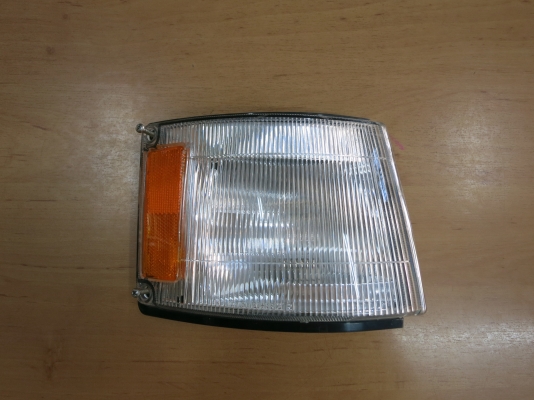 ไฟเลี้ยวมุม ฮีโน่สิงห์ไฮเทค ข้างขวา แท้ห้าง ขายถูกๆครับ