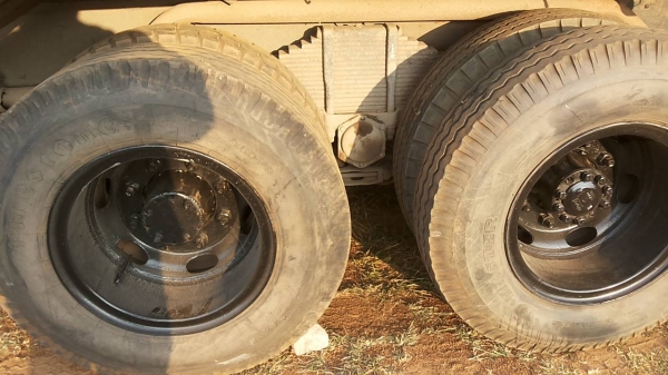 ***ขายแล้วครับขอบคุณ Truck2hand าย10ล้อพื้นเรียบ พ่วง แม่+ลูก HINO KT925 เพลาเดียว วางเครื่องHO6C Turbo วางหัวF17(ลงเล่มครบ) เครื่องแน่น แรงดี ช่วงล่างคัสซีดีไม่ปะไม่ดาม พื้นเรียบตกเหล็กพื้นเหล็กสภาพดีไม่ผุ ยางดี10เส้น หัวเก๋งดีไม่ผุ คอนโซลครบ เบรคลม ลูก