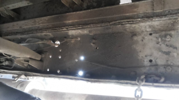 ***ขายแล้วครับขอบคุณ Truck2hand าย10ล้อพื้นเรียบ พ่วง แม่+ลูก HINO KT925 เพลาเดียว วางเครื่องHO6C Turbo วางหัวF17(ลงเล่มครบ) เครื่องแน่น แรงดี ช่วงล่างคัสซีดีไม่ปะไม่ดาม พื้นเรียบตกเหล็กพื้นเหล็กสภาพดีไม่ผุ ยางดี10เส้น หัวเก๋งดีไม่ผุ คอนโซลครบ เบรคลม ลูก