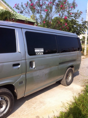 รถตู้ขายด่วน รถตู้ขายด่วน