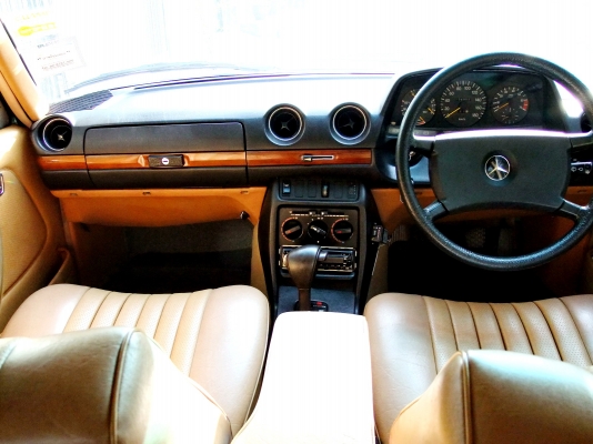 Benz w123 2JZ-GE 145,000 Benz w123 2JZ-GE 145,000