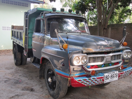 หกล้อหัวยาว TX แท้ คัซชีดีไม่มีแตกหัก เครื่อง 6BD1 165 แรงเกียร์ร๊อก 6เกียร์เดินหน้า1 เกียร์ถอย คานท้ายฟูโซ่ 6 40 ยาง\% ใหม่4เส้น พึงเปลียนมา พวงมาลัยร๊อกเพาเวอร์ เบาแรง ดั๊มขึ้นลงดี เบรคดี รถใช้งานวิ่งดินอยู่ทุกวัน ภาษีไม่ขาด ทะเบียนพร้อมโอน มีประกันปร หกล้อหัวยาว TX แท้ คัซชีดีไม่มีแตกหัก เครื่อง 6BD1 165 แรงเกียร์ร๊อก 6เกียร์เดินหน้า1 เกียร์ถอย คานท้ายฟูโซ่ 6 40 ยาง\% ใหม่4เส้น พึงเปลียนมา พวงมาลัยร๊อกเพาเวอร์ เบาแรง ดั๊มขึ้นลงดี เบรคดี รถใช้งานวิ่งดินอยู่ทุกวัน ภาษีไม่ขาด ทะเบียนพร้อมโอน มีประกันปร