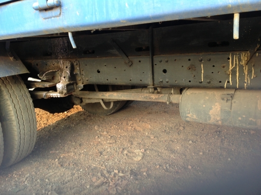 ขาย UD ติดเครน และ isuzu ช่วงยาว ทั้งคู่ 1000000 ด่วนๆ