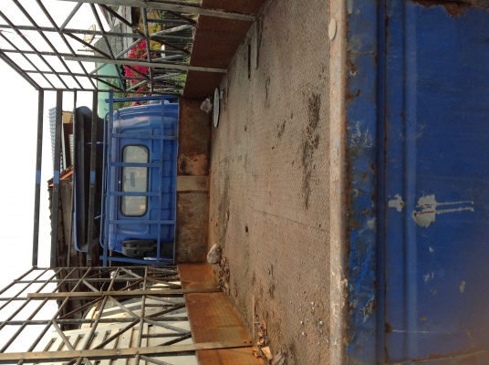 ขาย UD ติดเครน และ isuzu ช่วงยาว ทั้งคู่ 1000000 ด่วนๆ