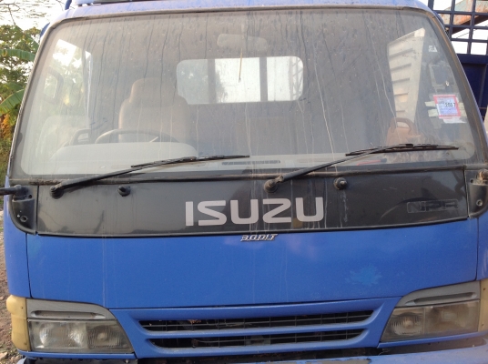 ขาย UD ติดเครน และ isuzu ช่วงยาว ทั้งคู่ 1000000 ด่วนๆ